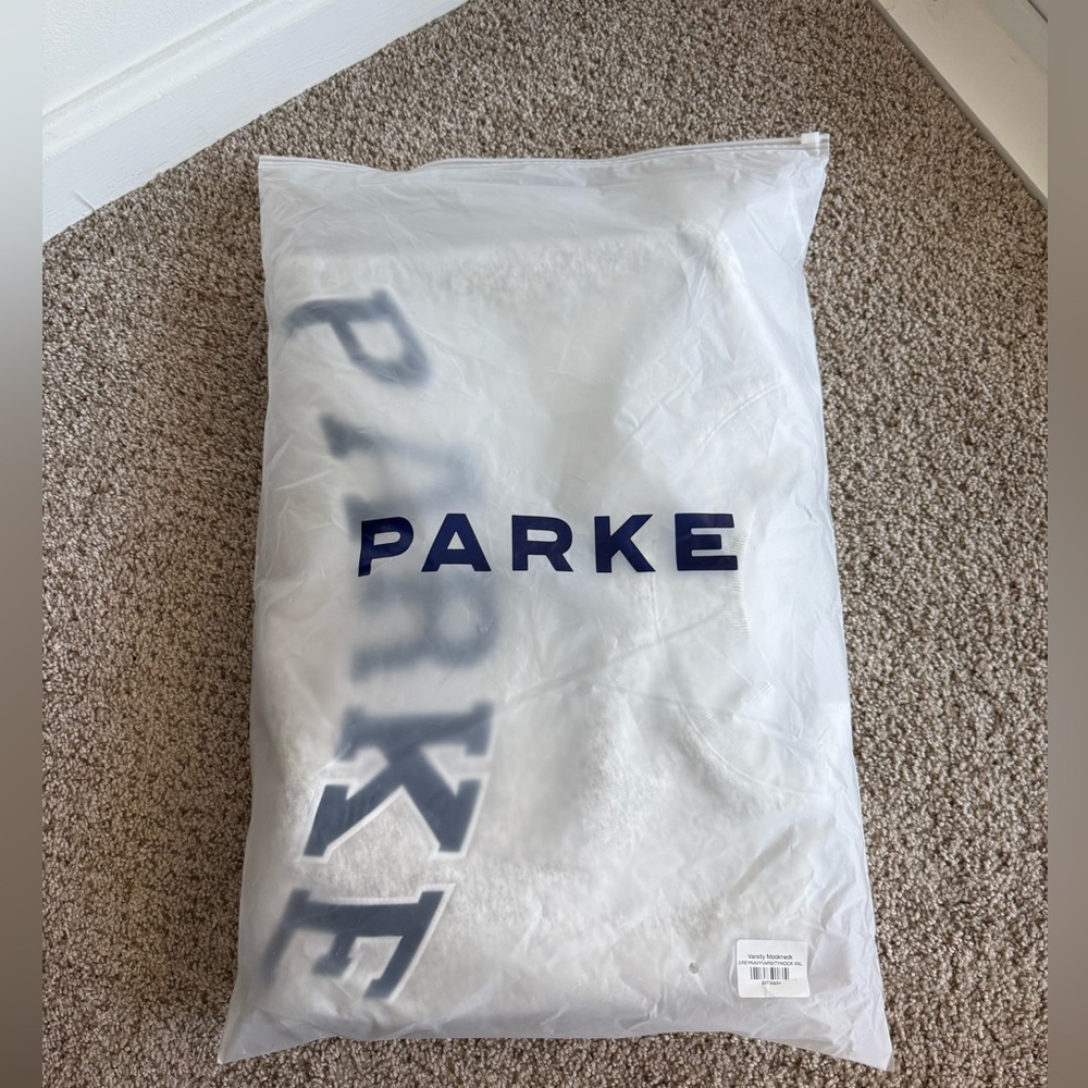 Parke Varsity Fleece Mockneck - Picture 6 of 7